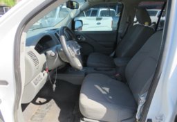 2021 Nissan Frontier - Image 26