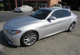 2017 Alfa Romeo Giulia - Image 1