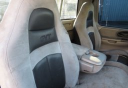 2000 Ford F-150 - Image 26