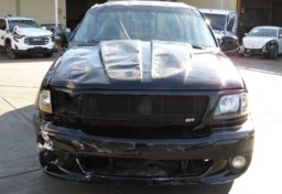 2000 Ford F-150 - Image 11