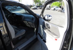 2000 Ford F-150 - Image 22