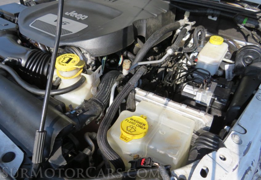 2015 Jeep Wrangler Unlimited - Image 44