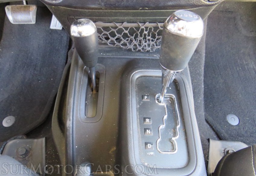 2015 Jeep Wrangler Unlimited - Image 36