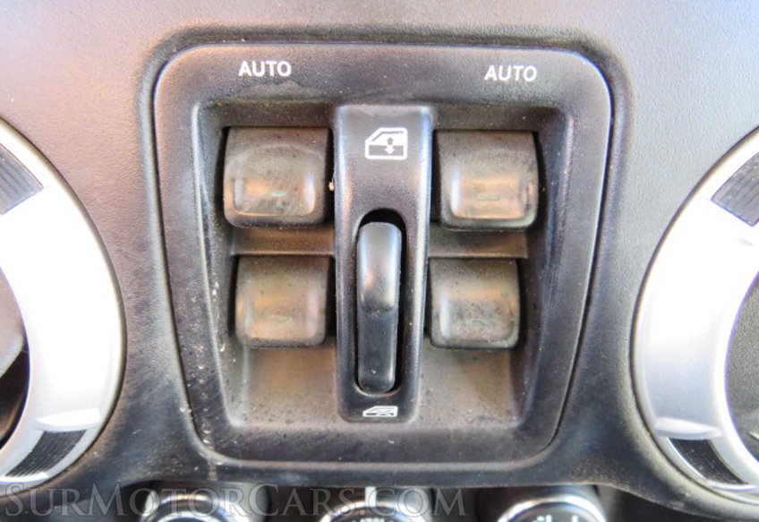 2015 Jeep Wrangler Unlimited - Image 35