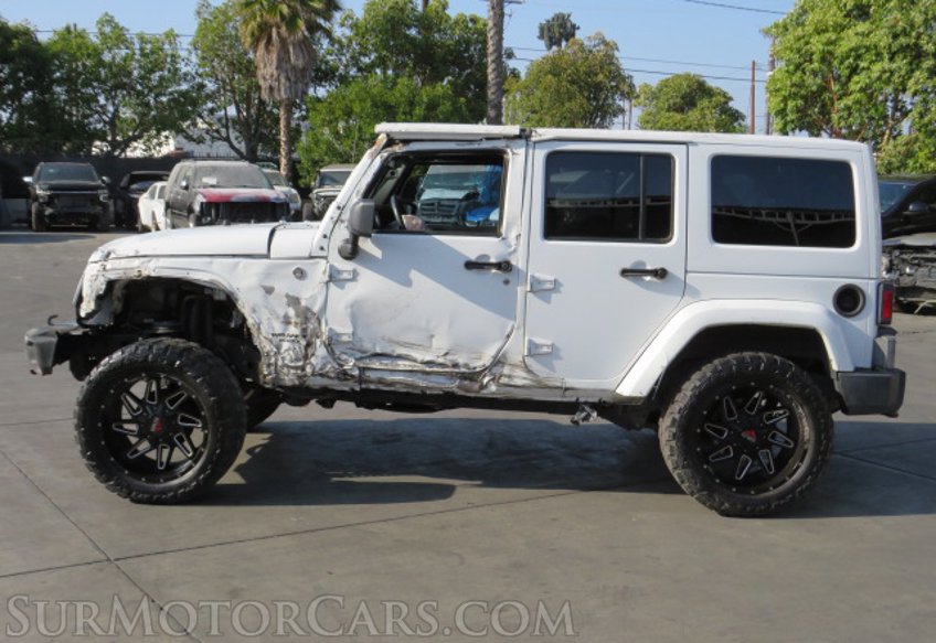 2015 Jeep Wrangler Unlimited - Image 6