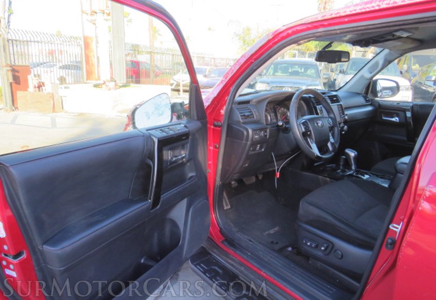 2020 Toyota 4Runner - Image 19