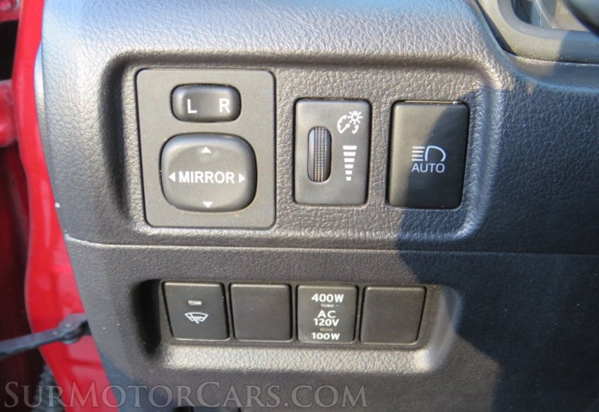 2020 Toyota 4Runner - Image 38