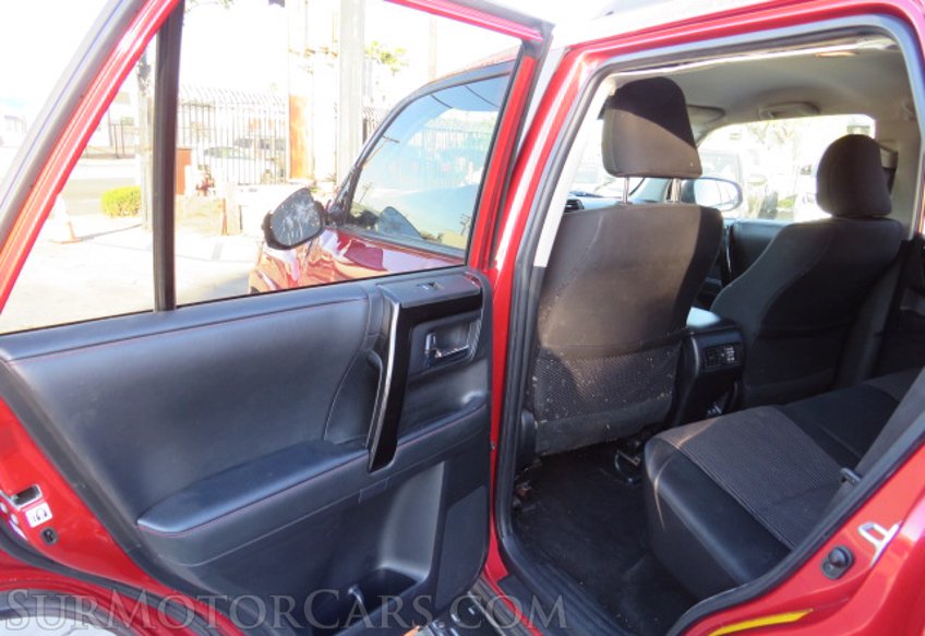 2020 Toyota 4Runner - Image 21