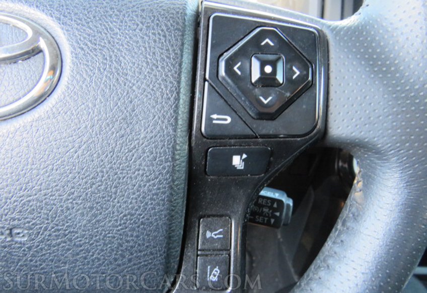 2020 Toyota 4Runner - Image 40