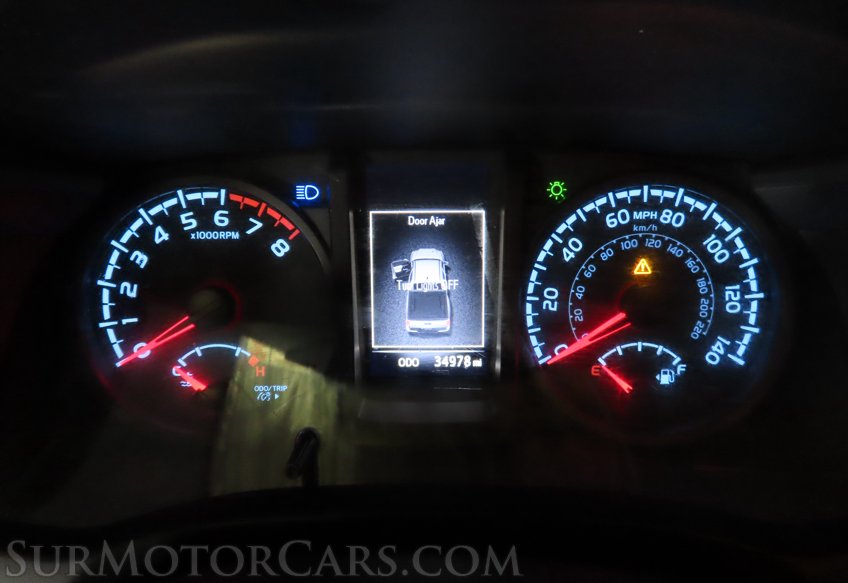 2022 Toyota Tacoma - Image 42