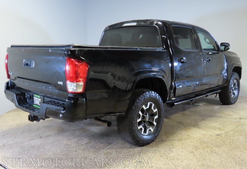 2022 Toyota Tacoma - Image 7