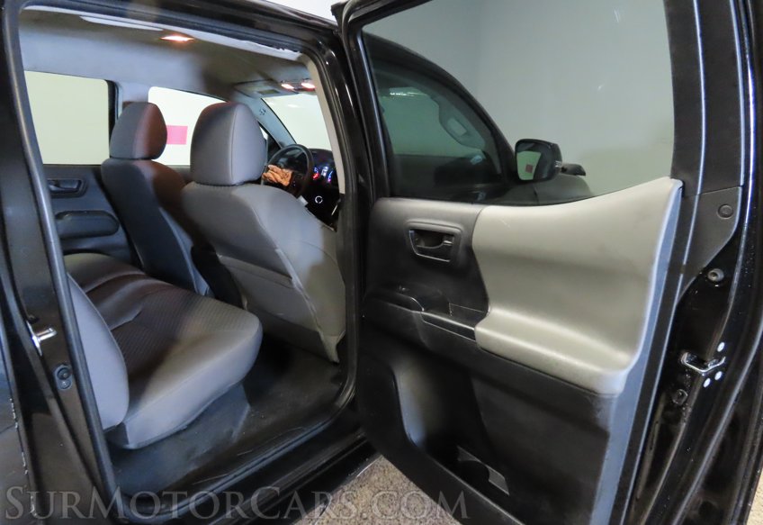 2022 Toyota Tacoma - Image 24