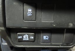 2022 Toyota Tacoma - Image 38