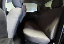 2022 Toyota Tacoma - Image 32