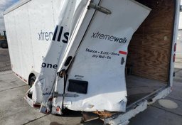 2006 Utility 48Stramps - Image 9