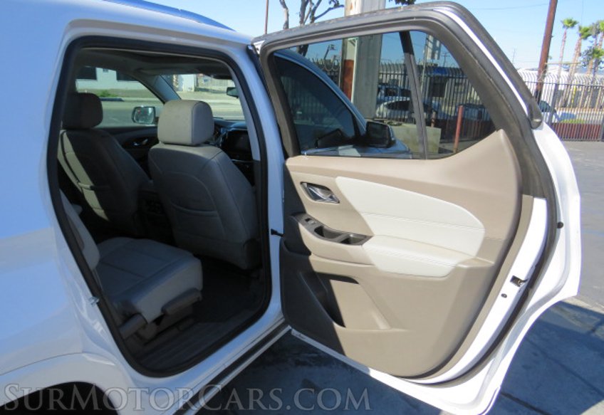 2020 Chevrolet Traverse - Image 28