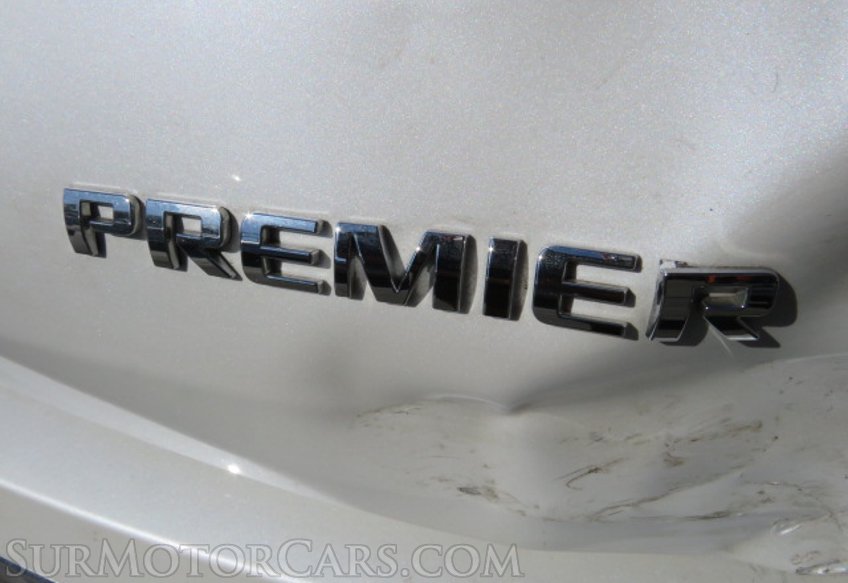 2020 Chevrolet Traverse - Image 18