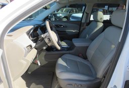 2020 Chevrolet Traverse - Image 25