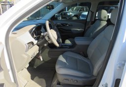 2020 Chevrolet Traverse - Image 23