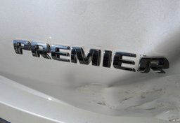 2020 Chevrolet Traverse - Image 18