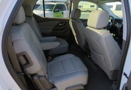 2020 Chevrolet Traverse - Image 32