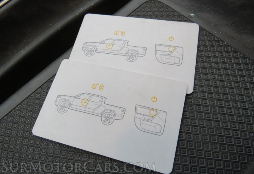 2022 Rivian R1T - Image 39