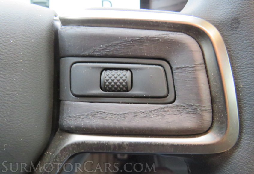 2022 Rivian R1T - Image 40