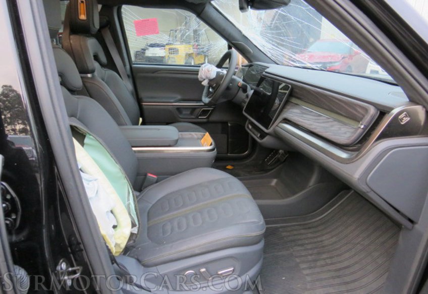 2022 Rivian R1T - Image 27