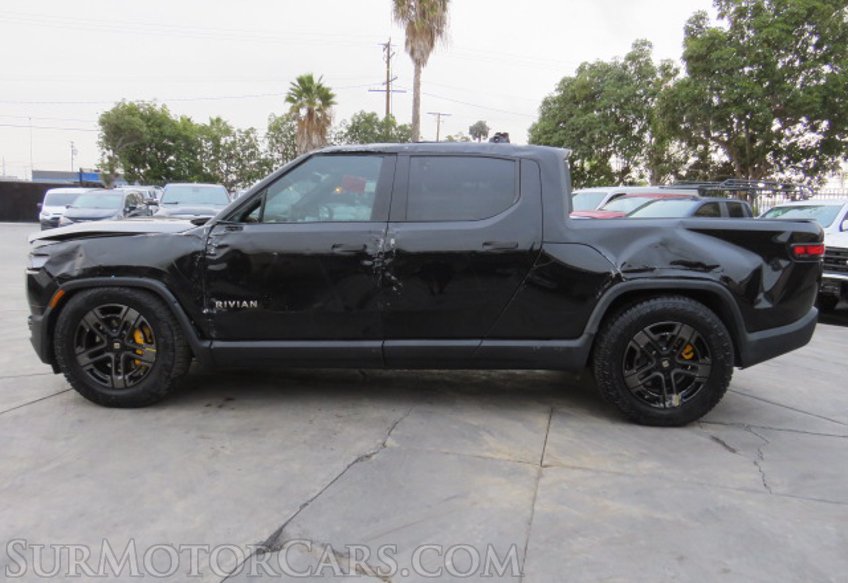 2022 Rivian R1T - Image 5