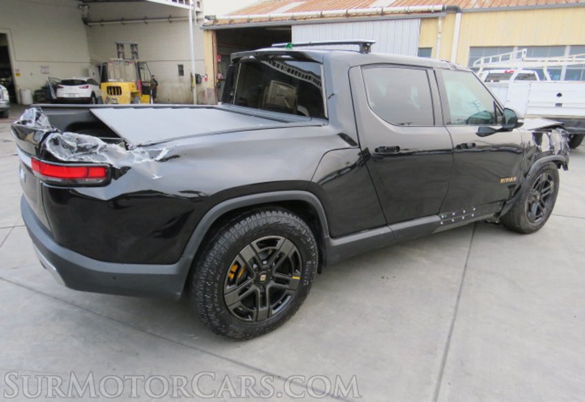 2022 Rivian R1T - Image 7