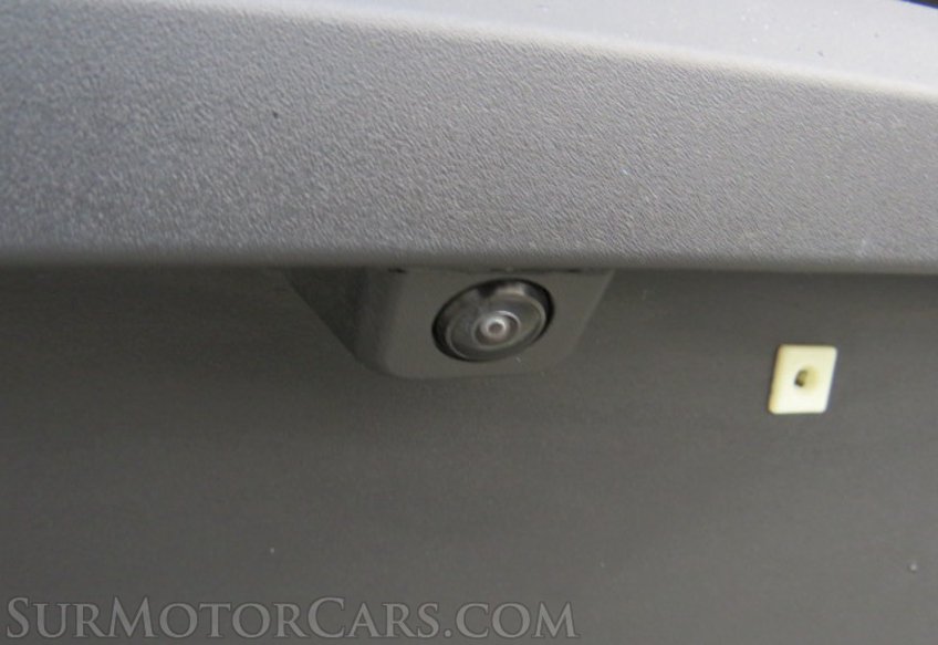 2022 Rivian R1T - Image 18