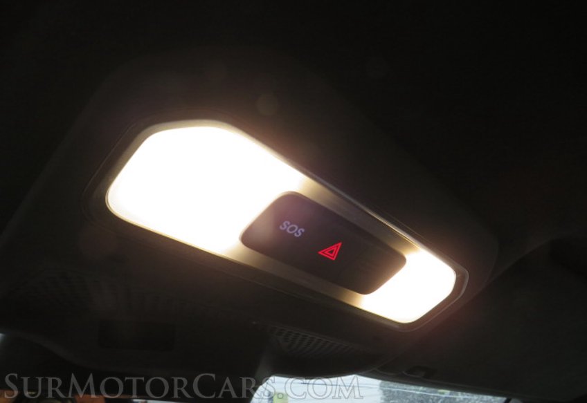 2022 Rivian R1T - Image 37