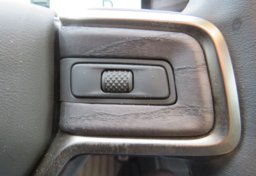 2022 Rivian R1T - Image 40