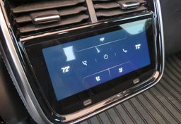 2022 Rivian R1T - Image 38