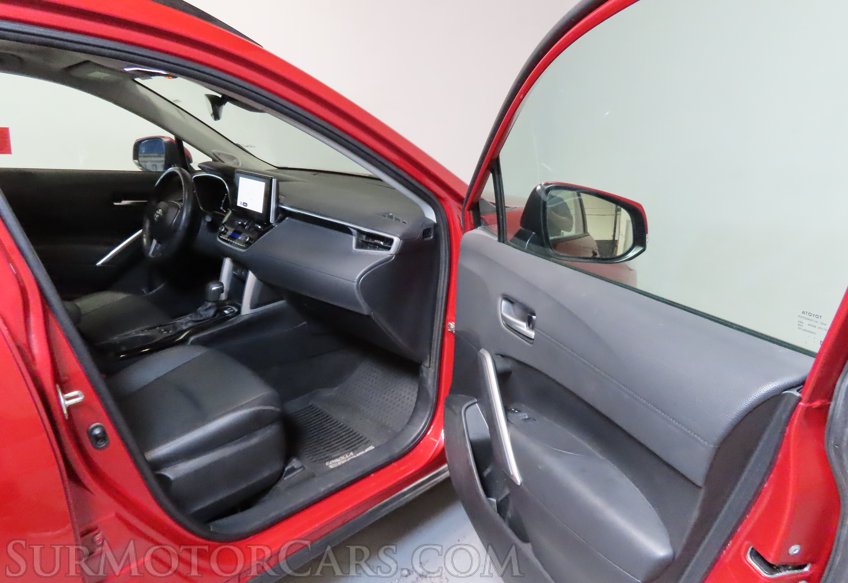 2023 Toyota Corolla Cross - Image 23