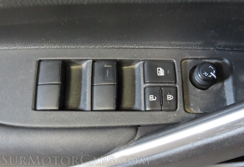 2023 Toyota Corolla Cross - Image 48