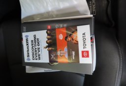 2023 Toyota Corolla Cross - Image 47