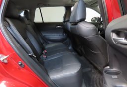 2023 Toyota Corolla Cross - Image 29