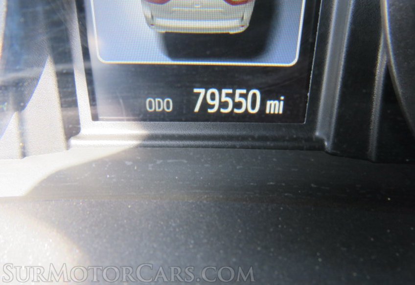 2015 Toyota Sienna - Image 33