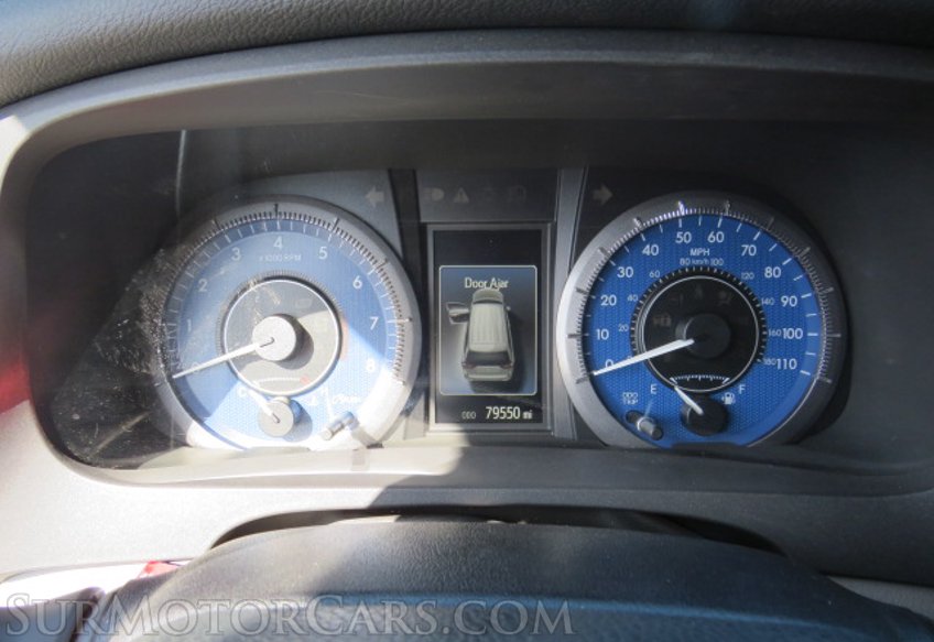 2015 Toyota Sienna - Image 34