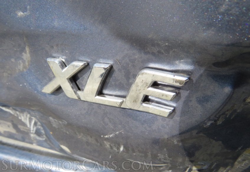 2015 Toyota Sienna - Image 18