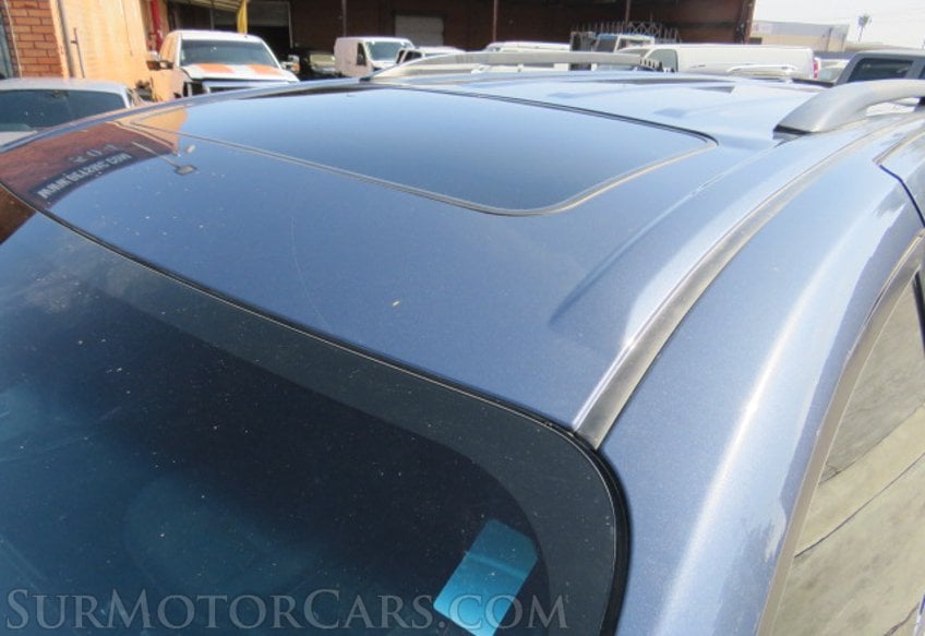 2015 Toyota Sienna - Image 17