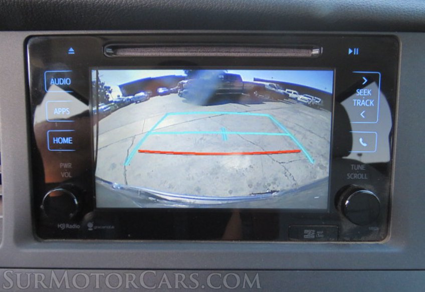 2015 Toyota Sienna - Image 35