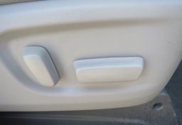 2015 Toyota Sienna - Image 51