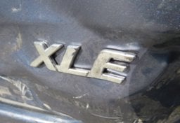 2015 Toyota Sienna - Image 18