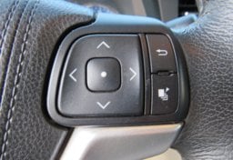 2015 Toyota Sienna - Image 42