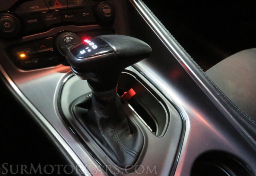 2018 Dodge Challenger - Image 32