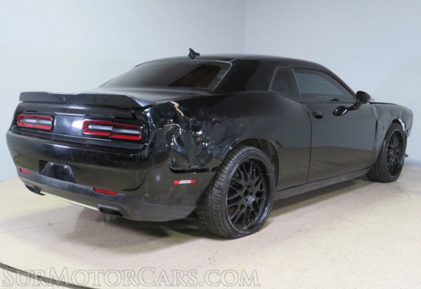 2018 Dodge Challenger - Image 6