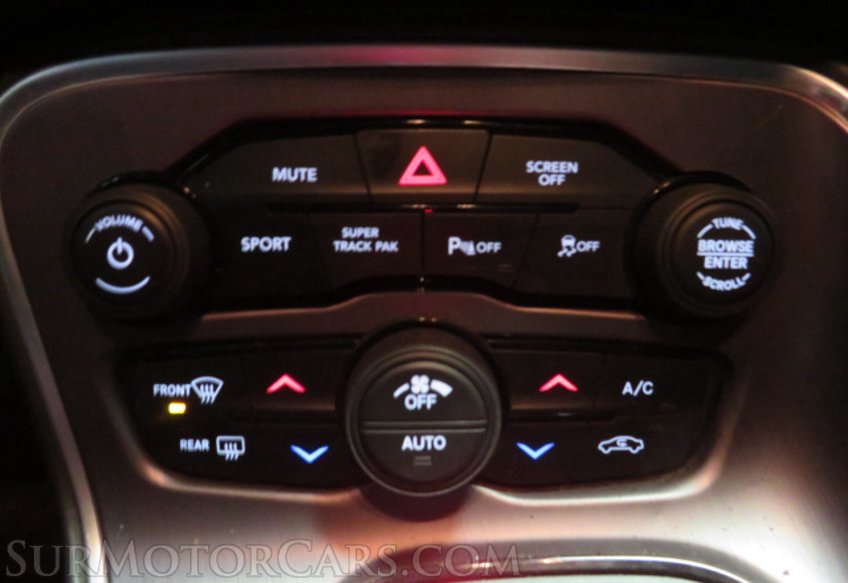 2018 Dodge Challenger - Image 30