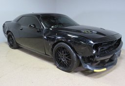 2018 Dodge Challenger - Image 2